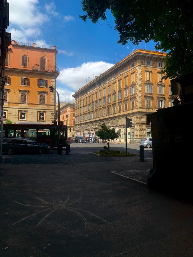 Vt Vatican'S Apartment Roma Eksteriør bilde
